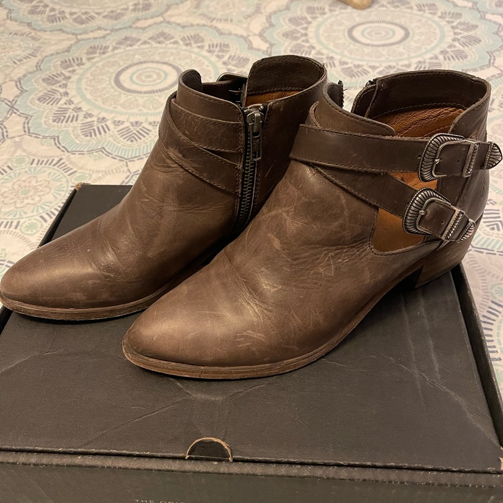 Frye Booties Size 8